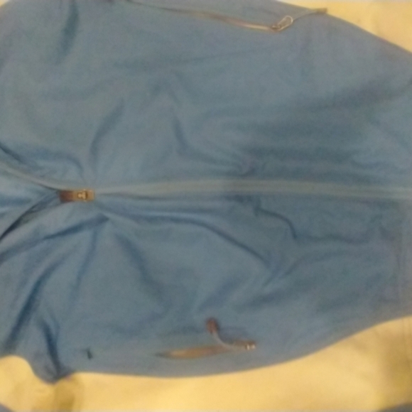 Light weight jacket by North face - Picture 6 of 7